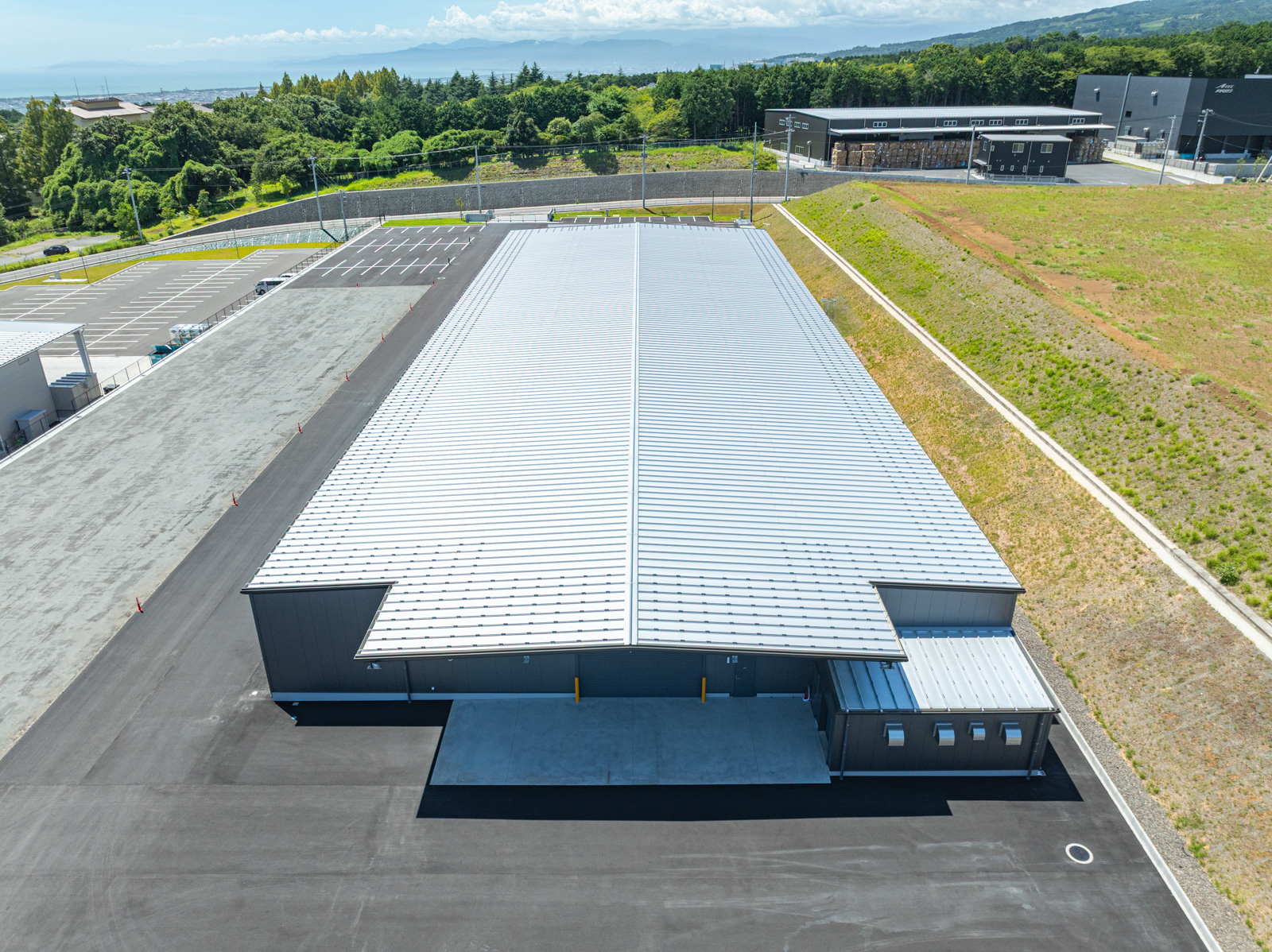 Exterior-3.JPG