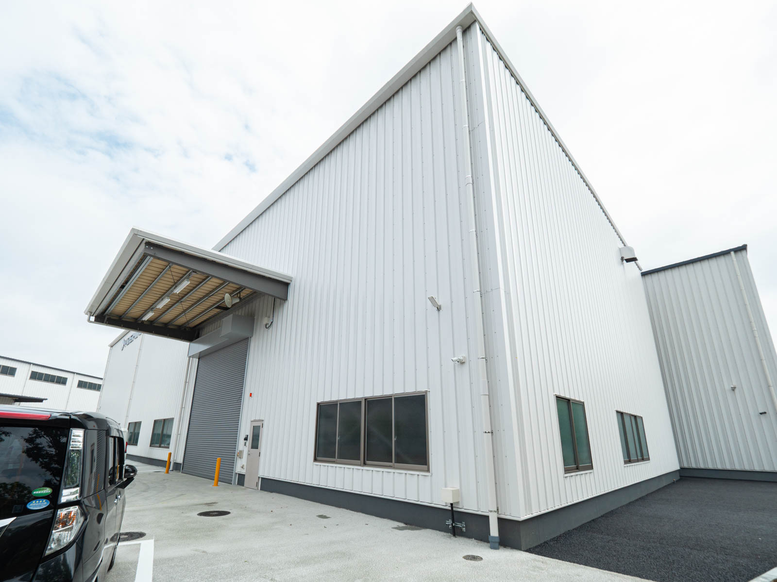 Exterior-5.JPG