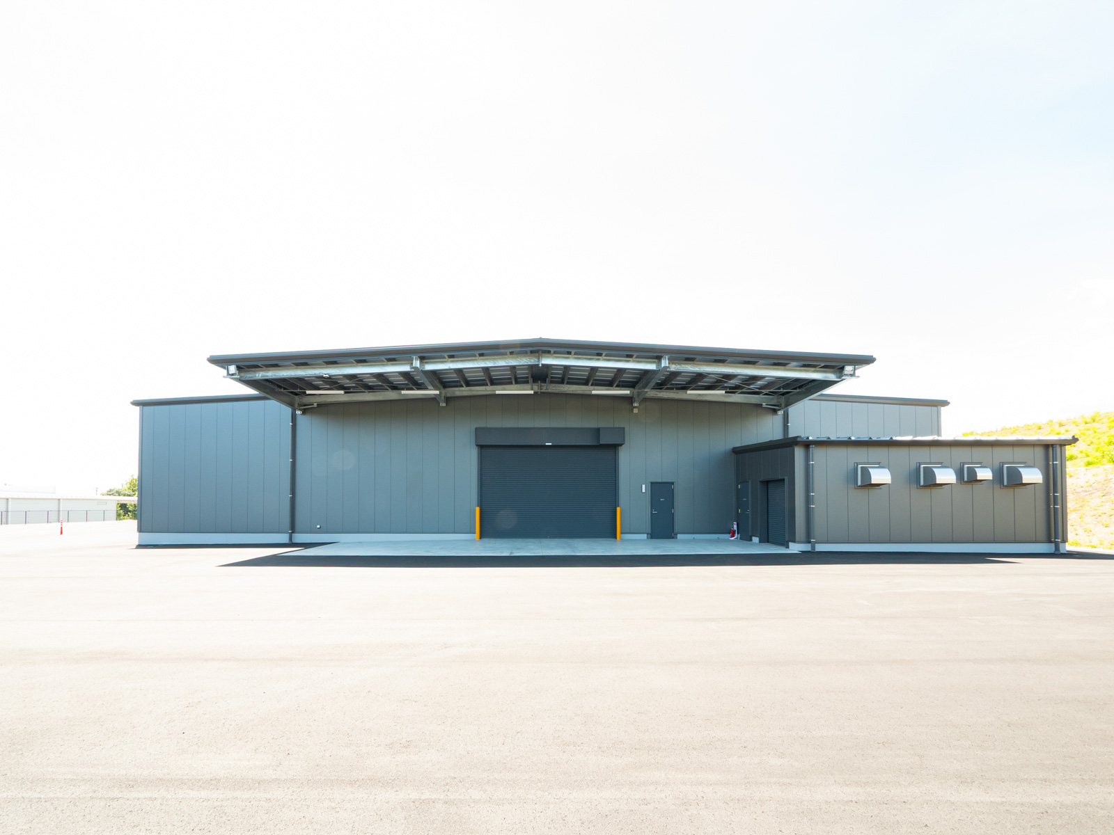 Exterior-5.JPG