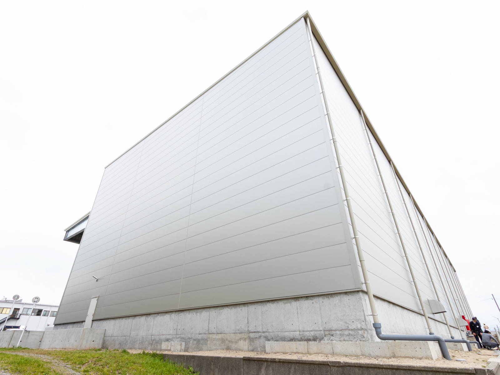 Exterior-5.JPG