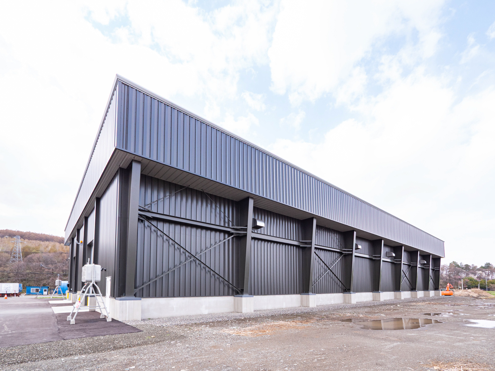 Exterior-5.JPG