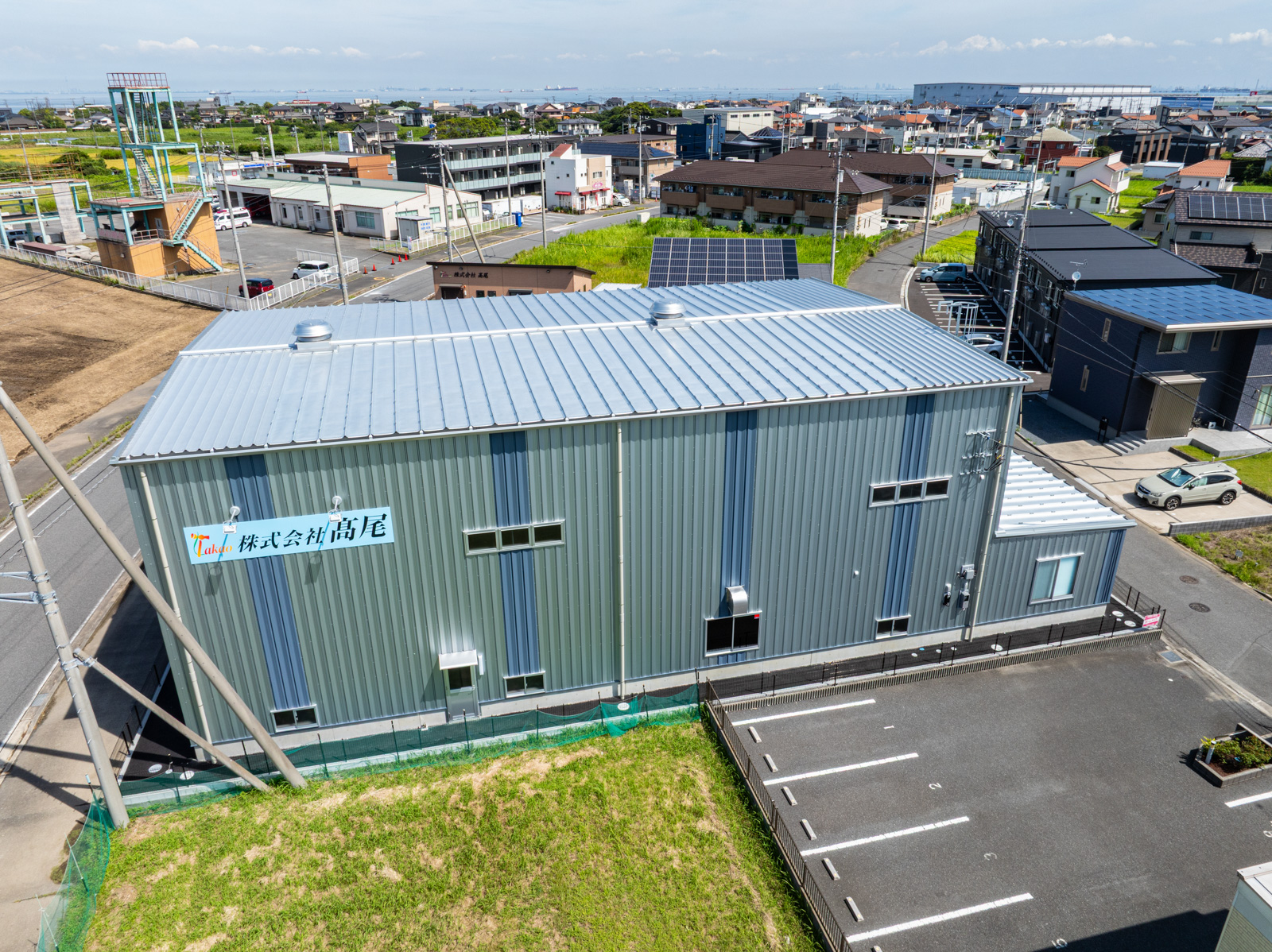 Exterior-3.JPG