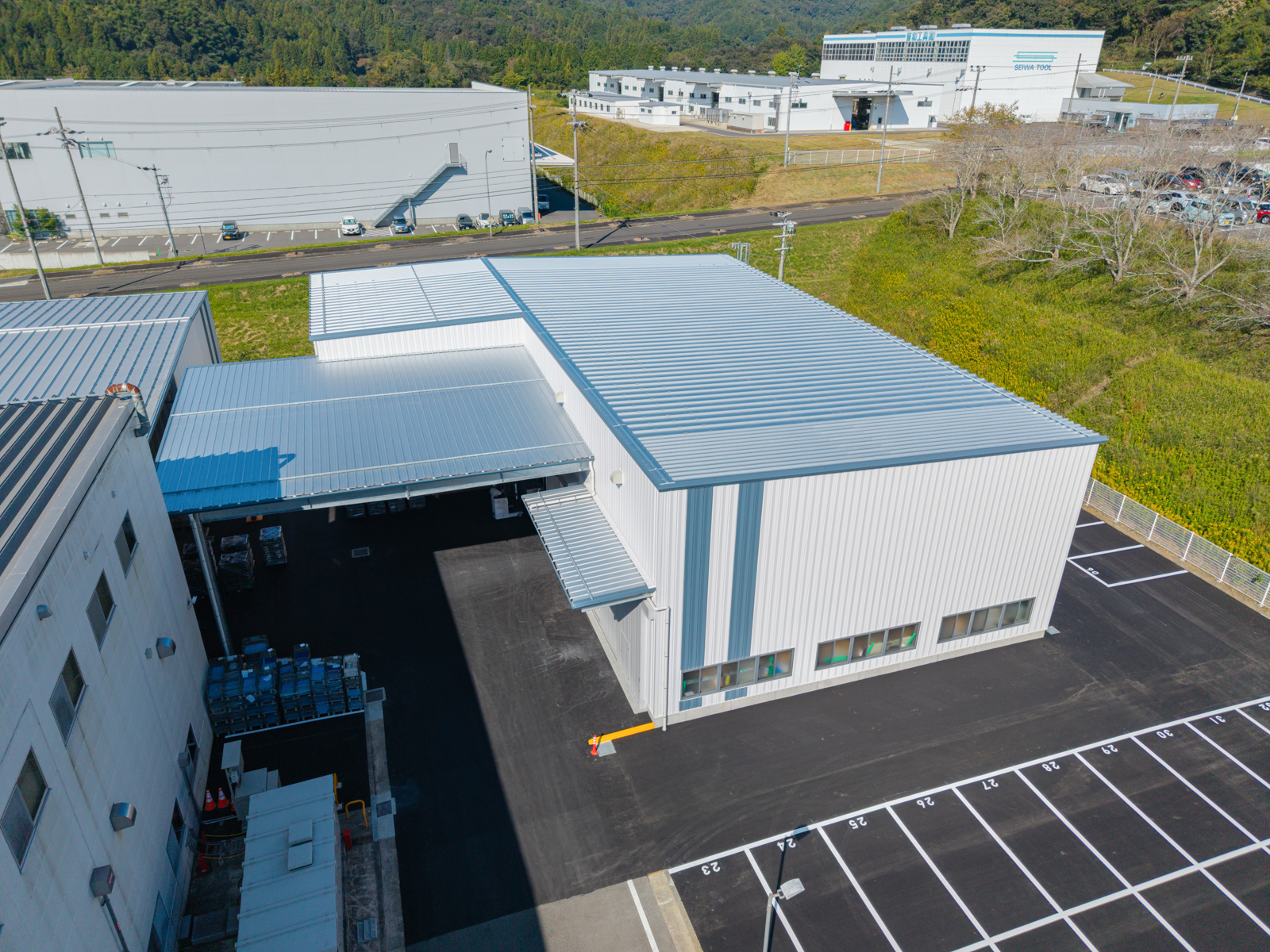 国産部品工業株式会社 倉庫