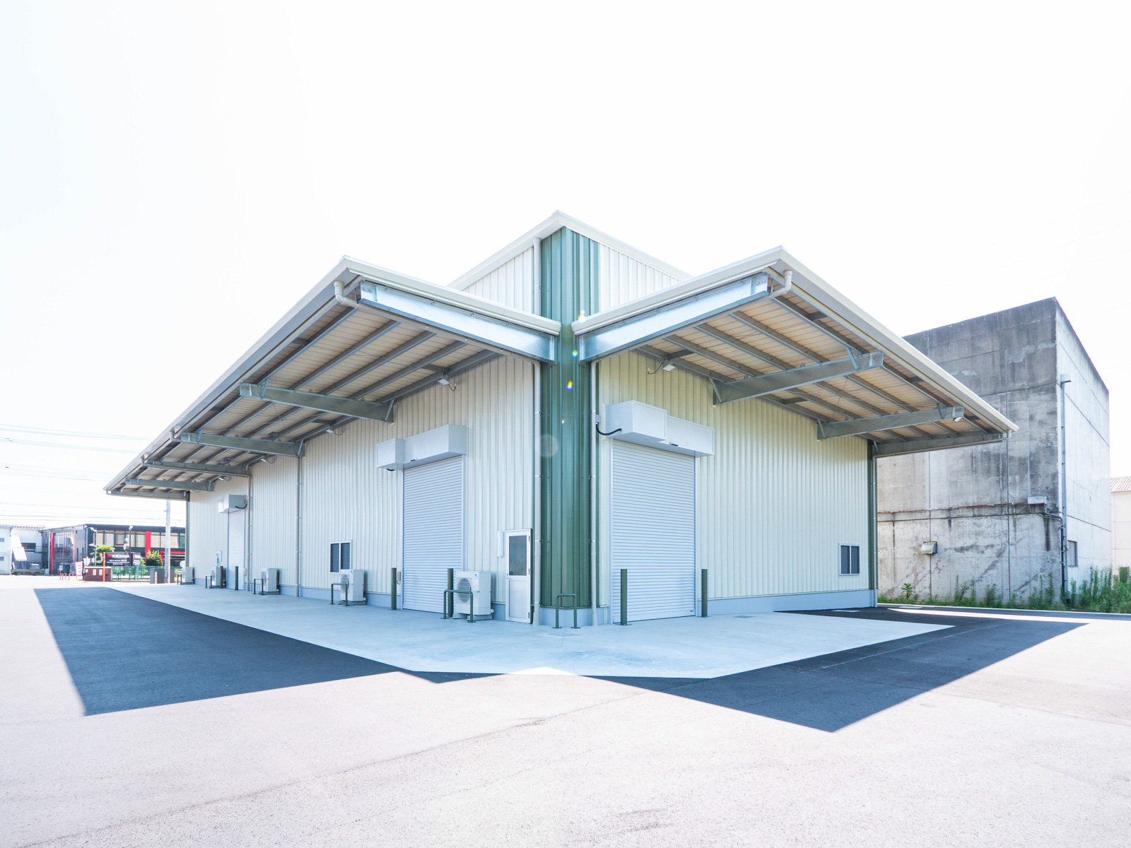 Exterior-4.JPG