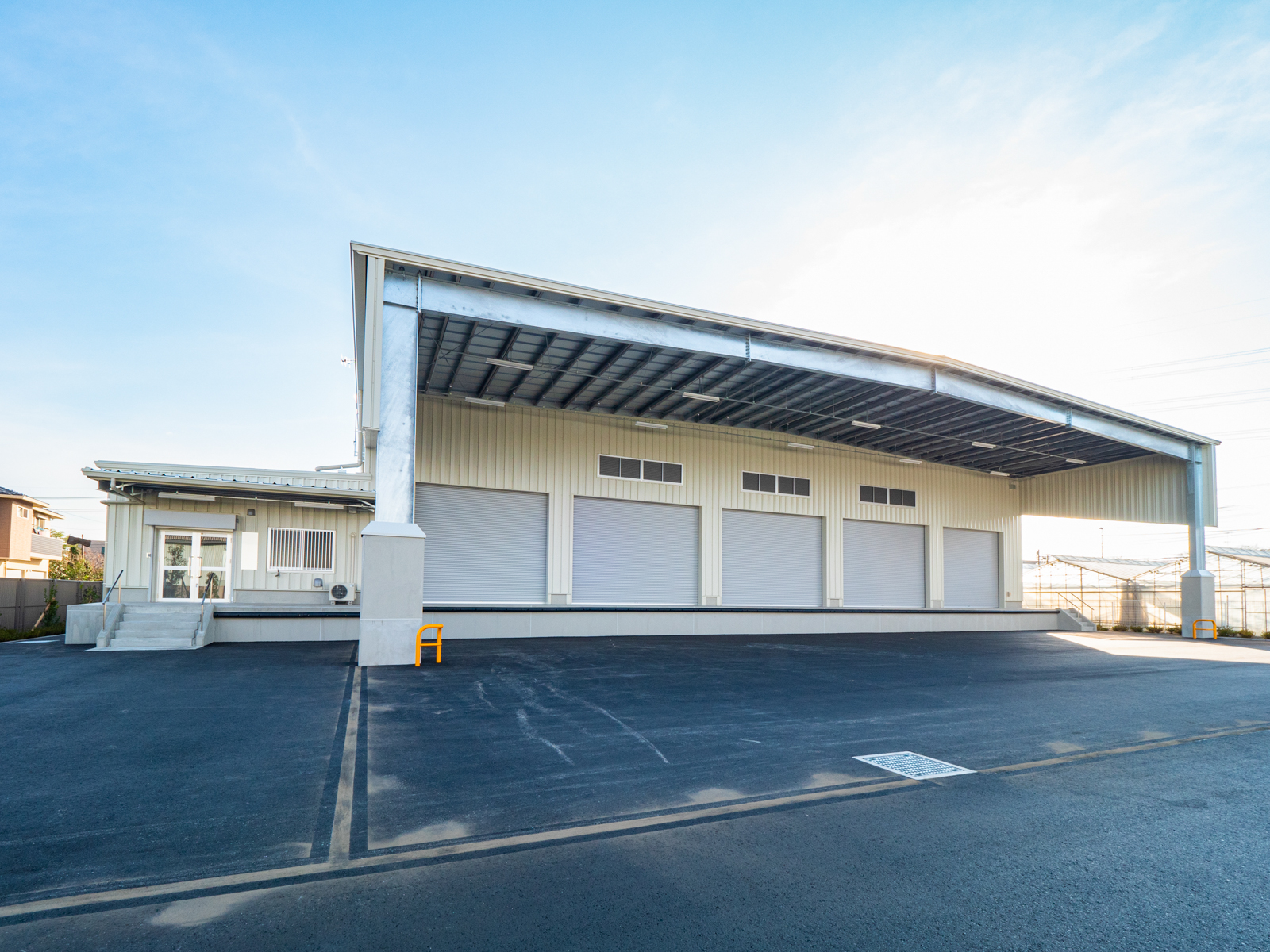 Exterior-2.JPG