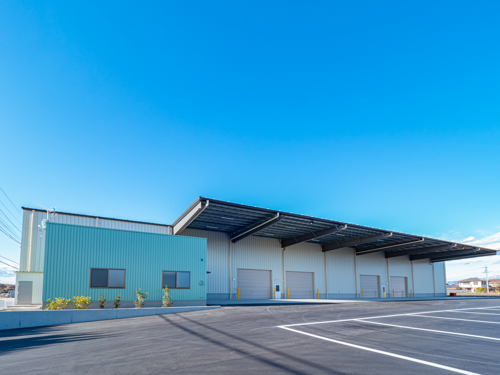 Exterior-2.JPG