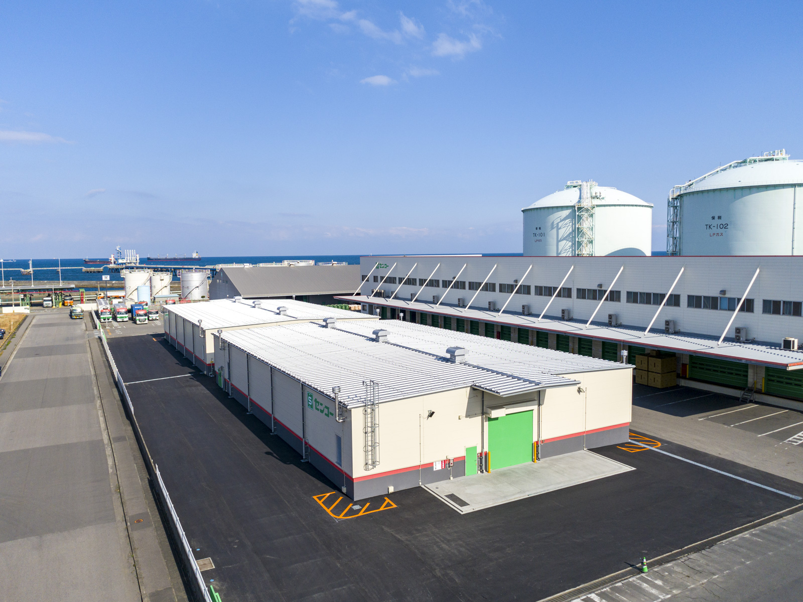 Exterior-1.JPG