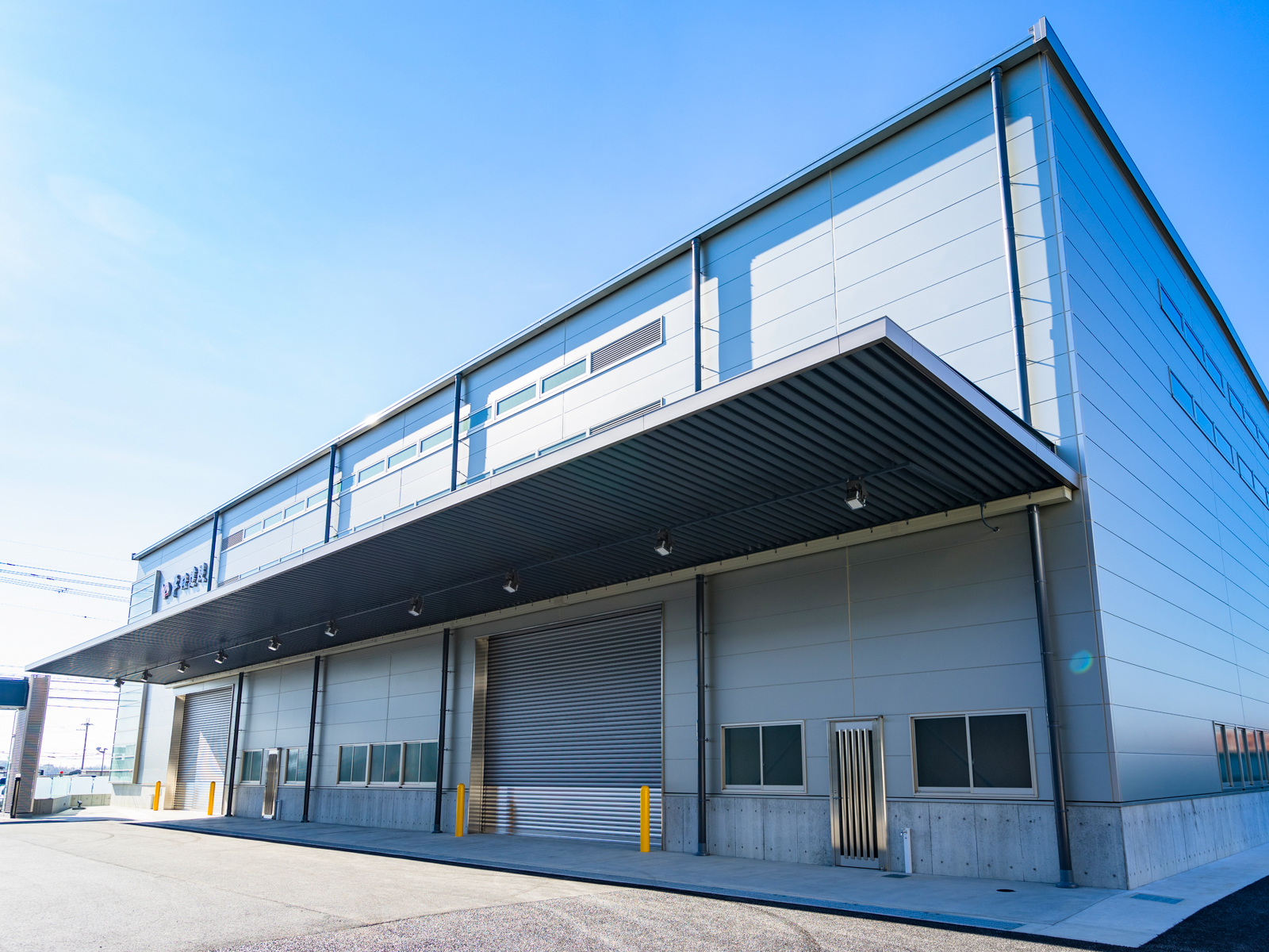 Exterior-3.JPG