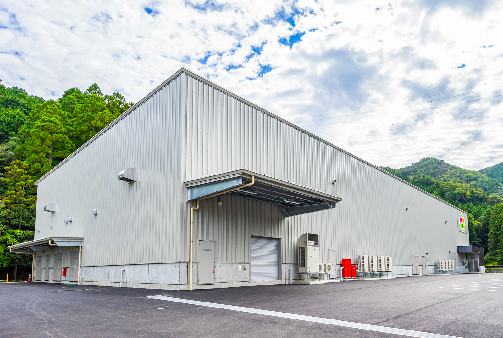 Exterior-1.JPG