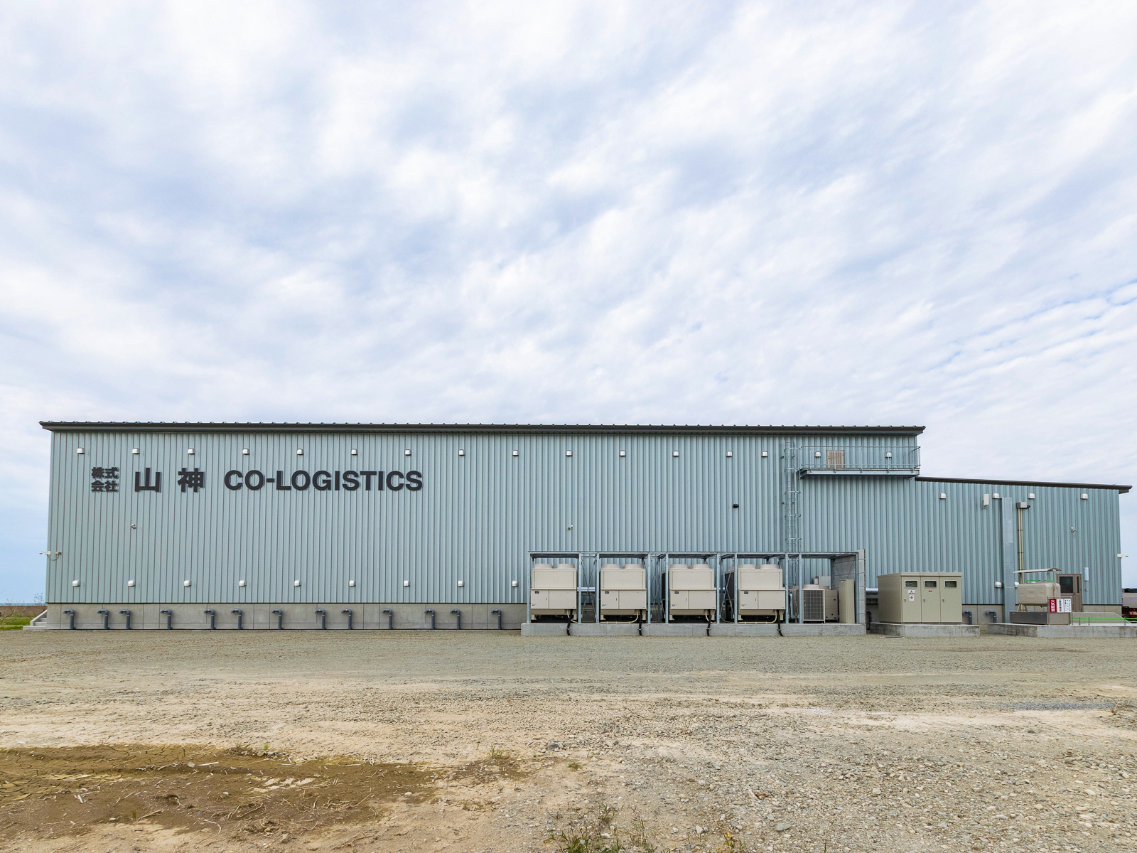 Exterior-4.JPG
