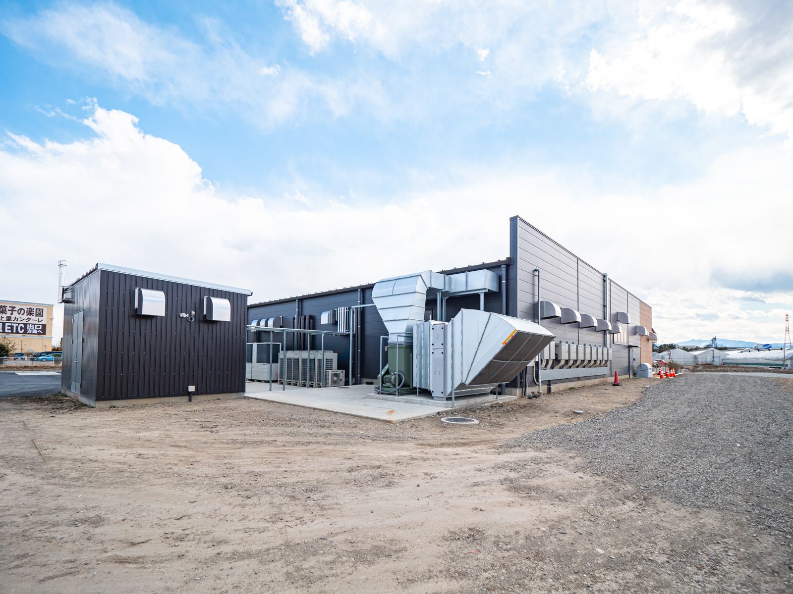 Exterior-7.JPG