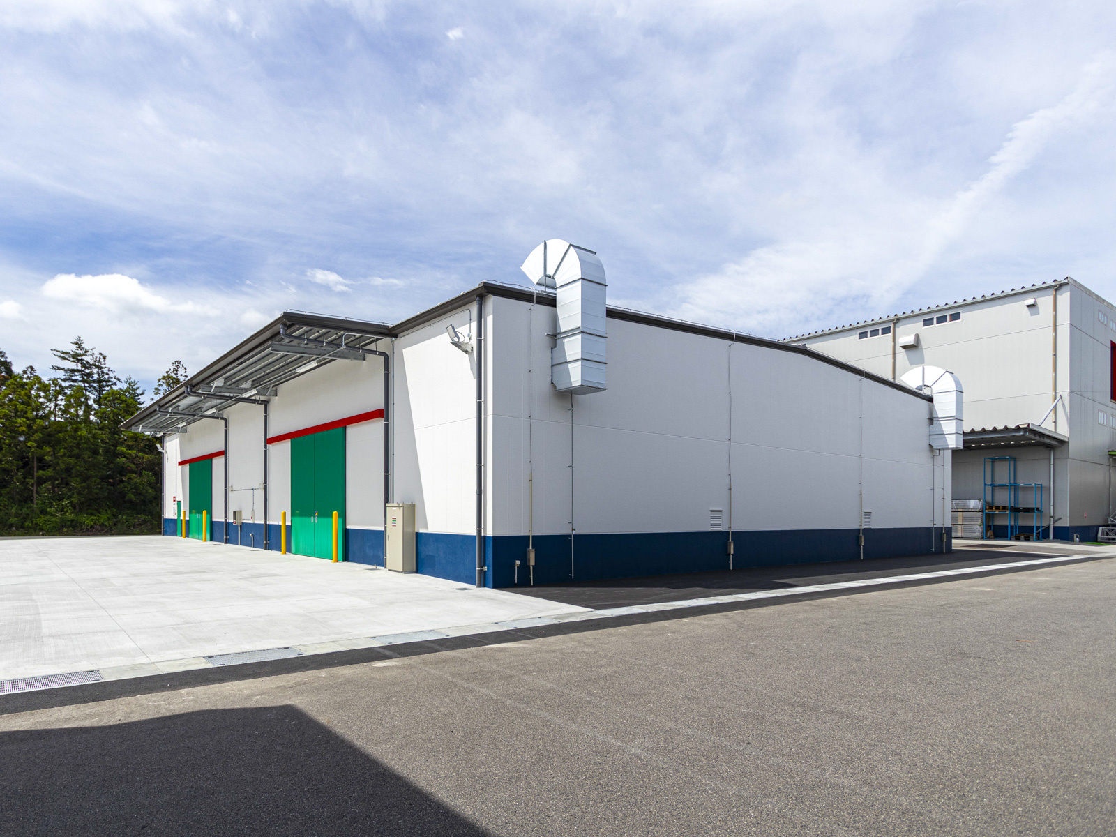 Exterior-5.JPG