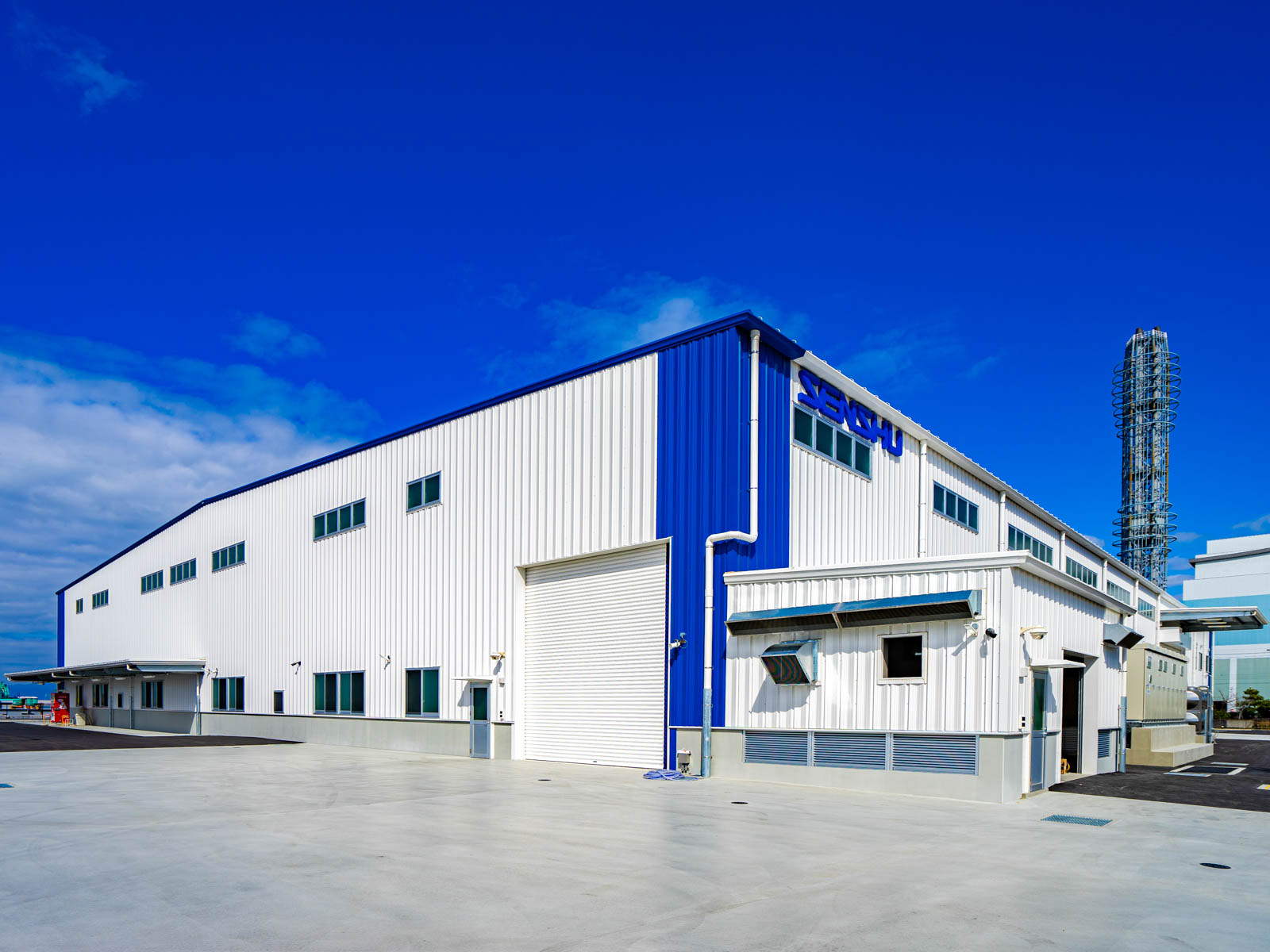 Exterior-4.JPG