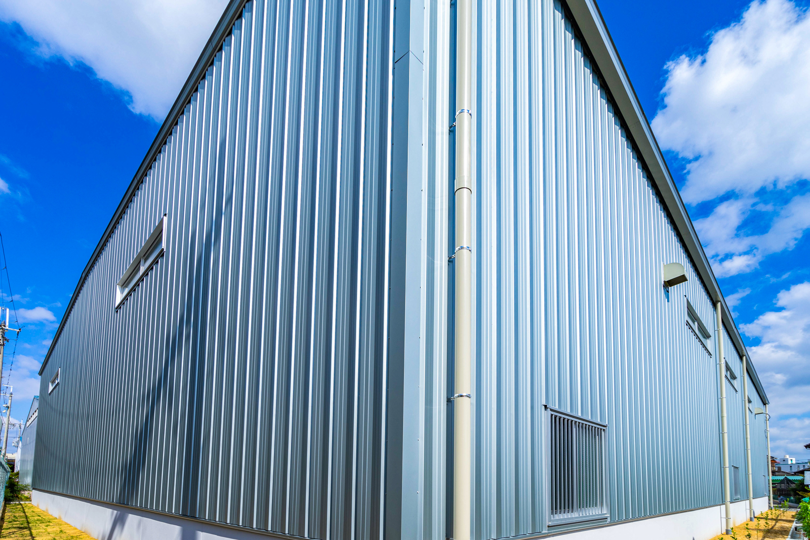 Exterior-3.JPG