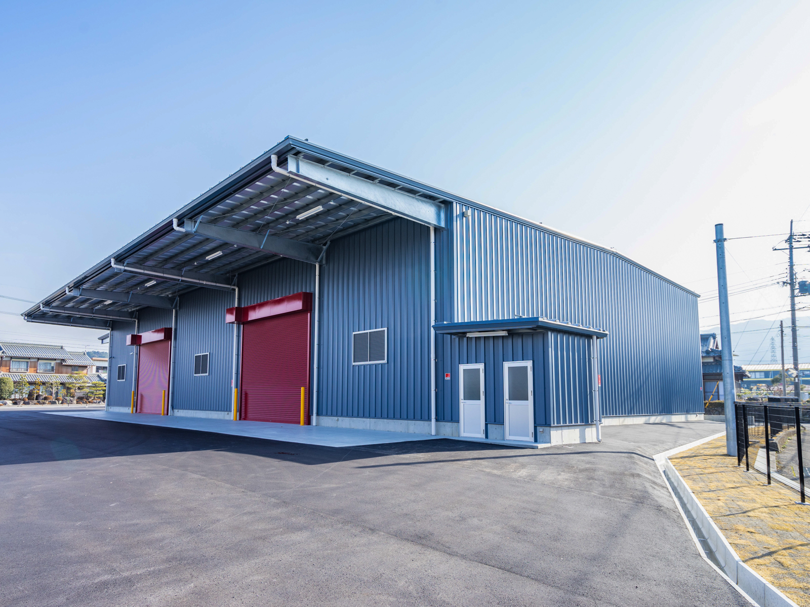 Exterior-4.JPG