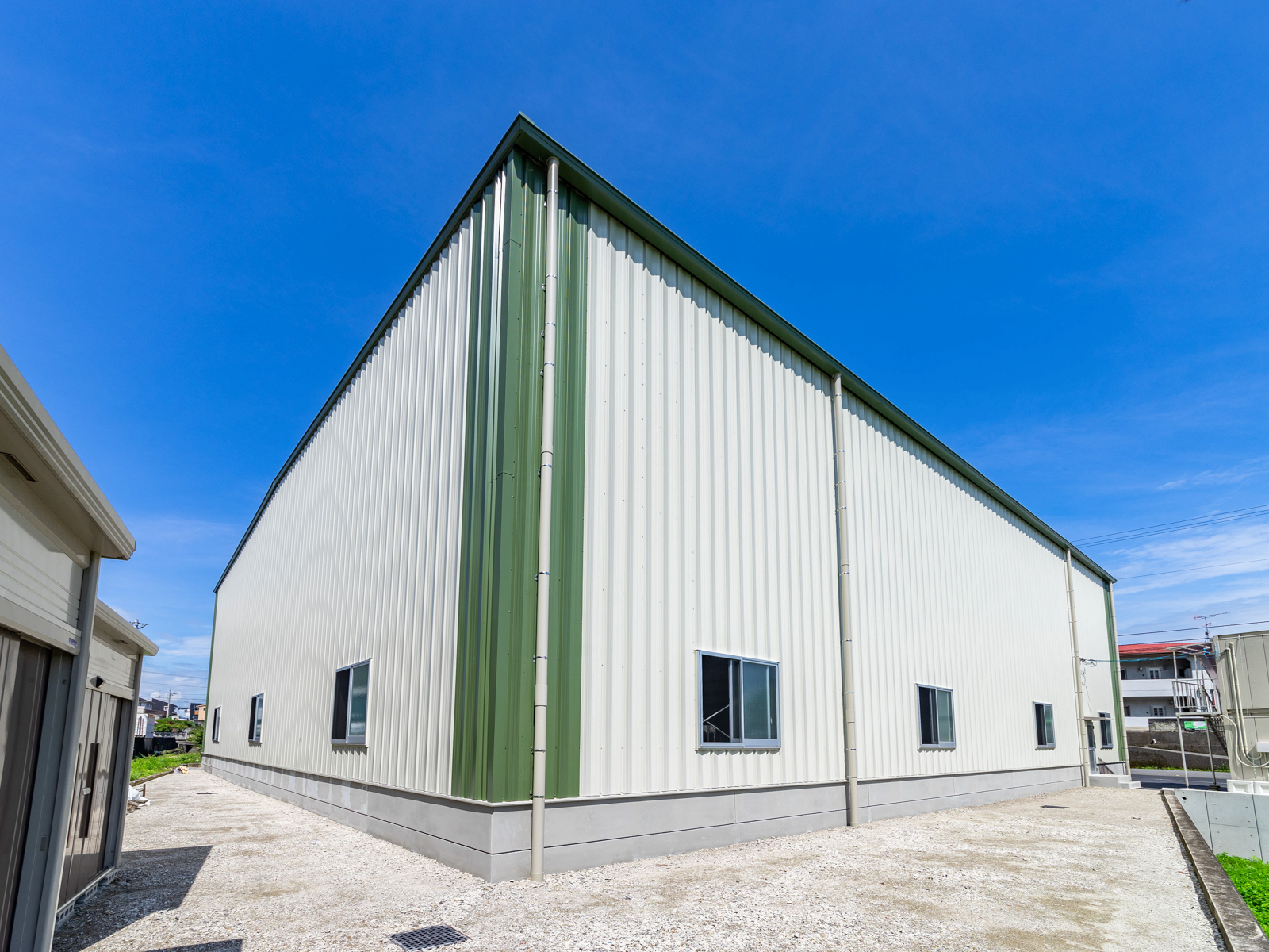 Exterior-2.JPG