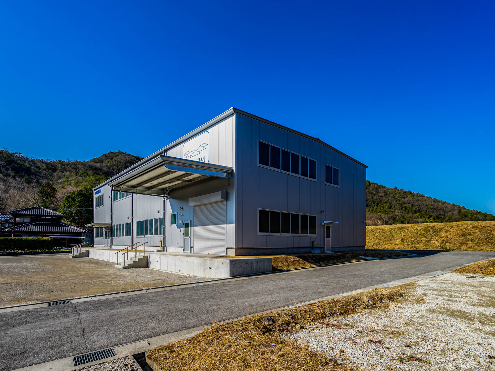 DCIM100MEDIADJI_0049.JPG