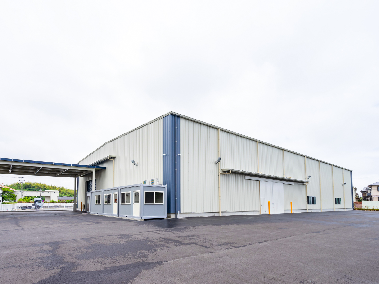 Exterior-5.JPG