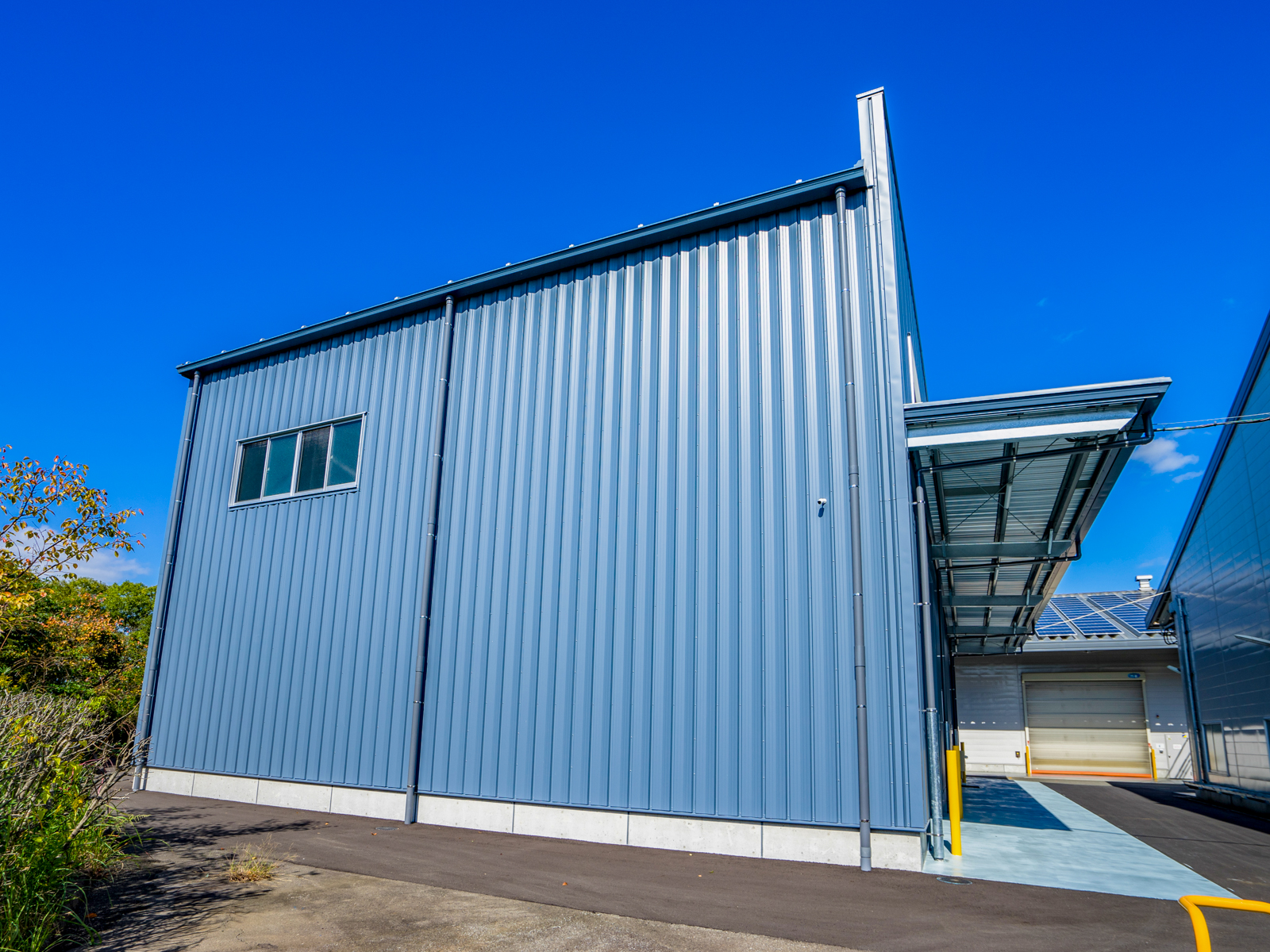 Exterior-3.JPG