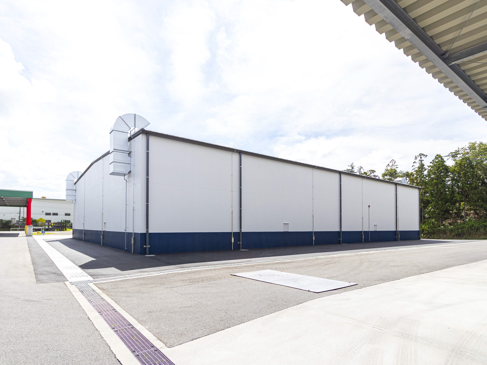 Exterior-5.JPG