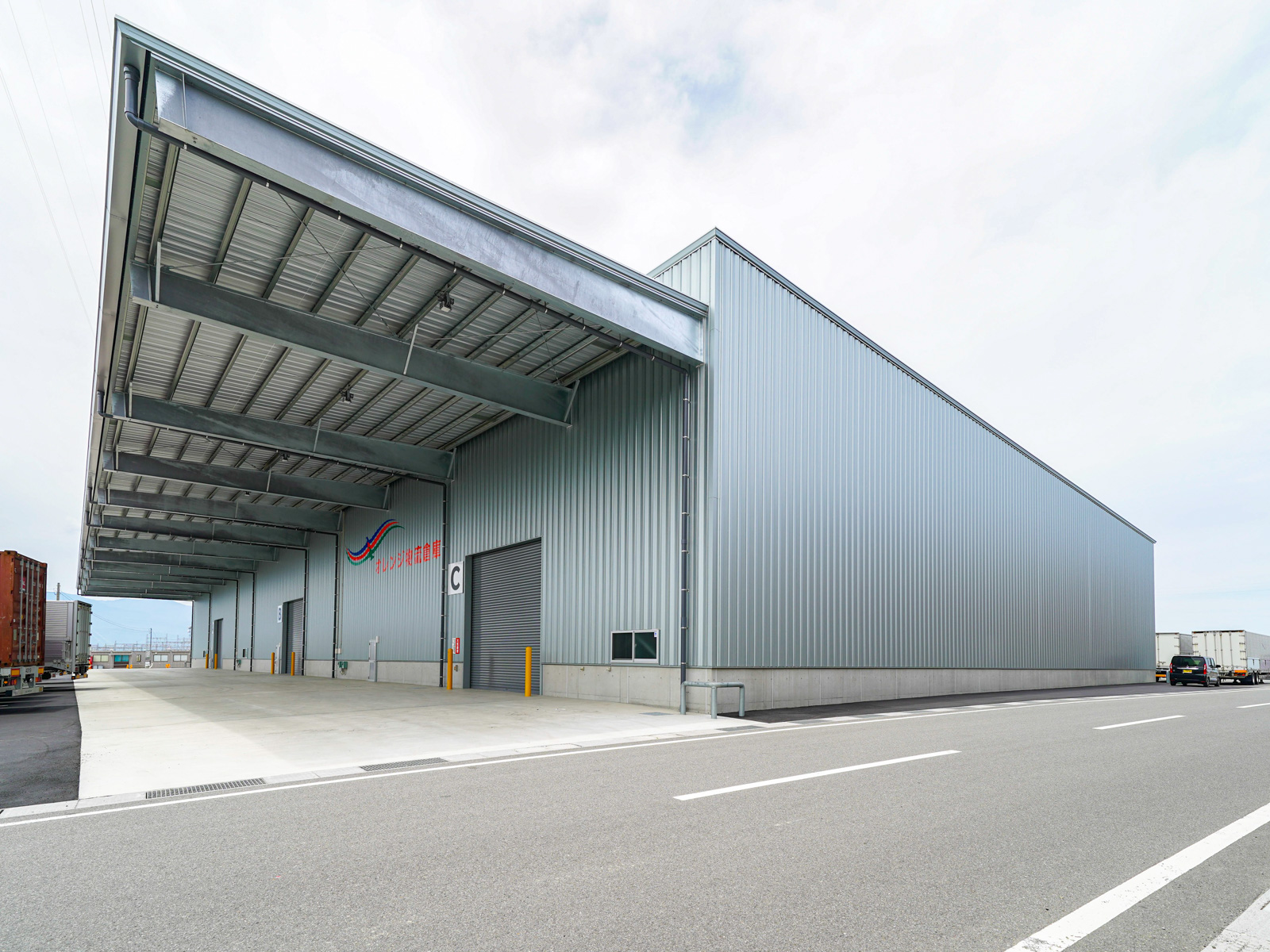 Exterior-5.JPG