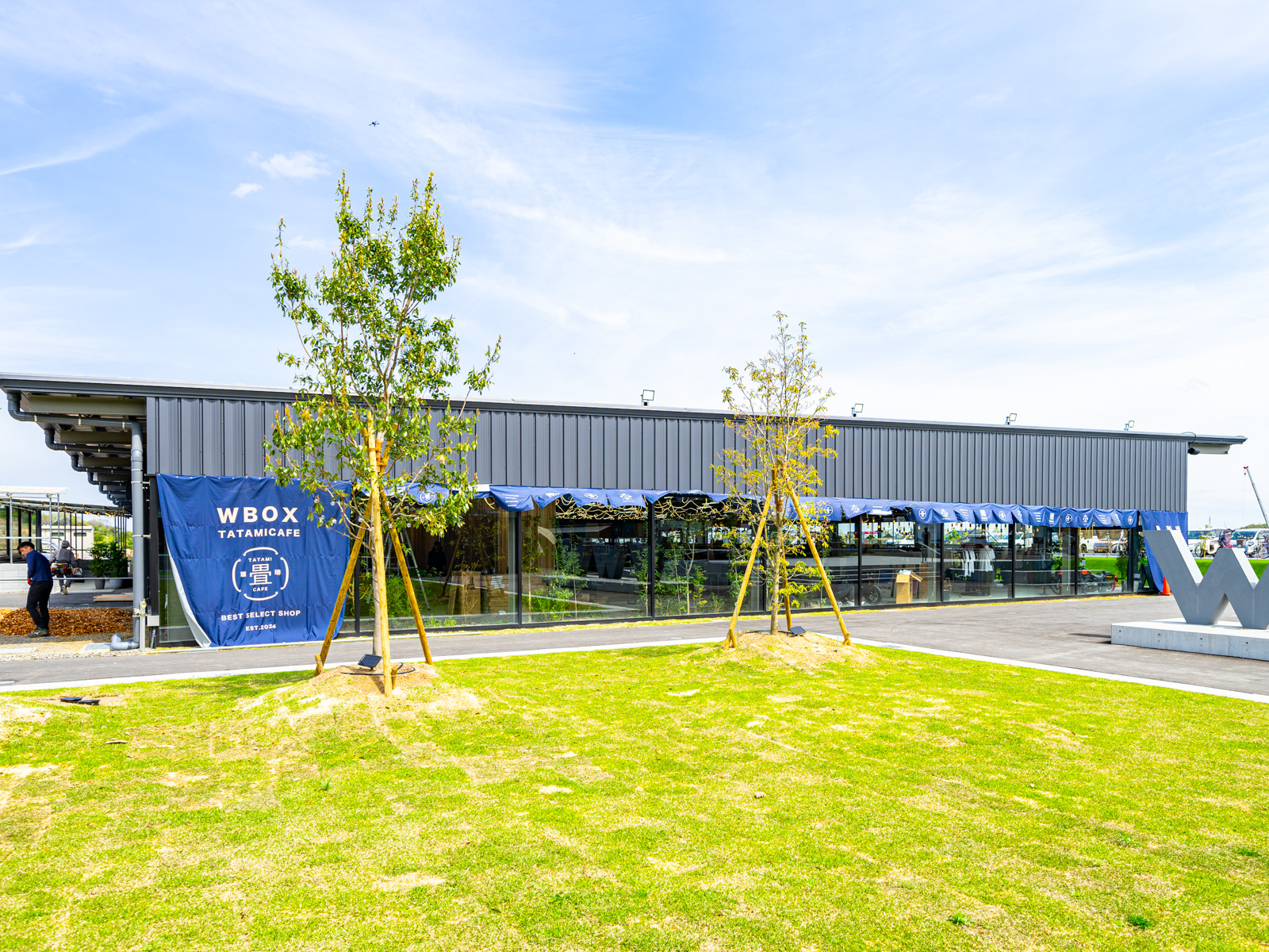 Exterior-4.JPG