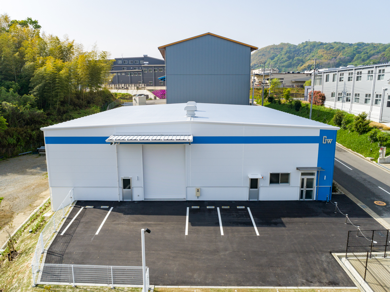 Exterior-3.JPG