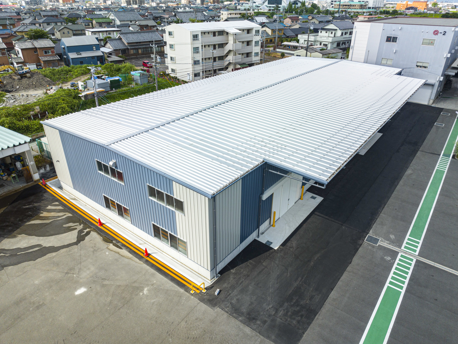 Exterior-3.JPG