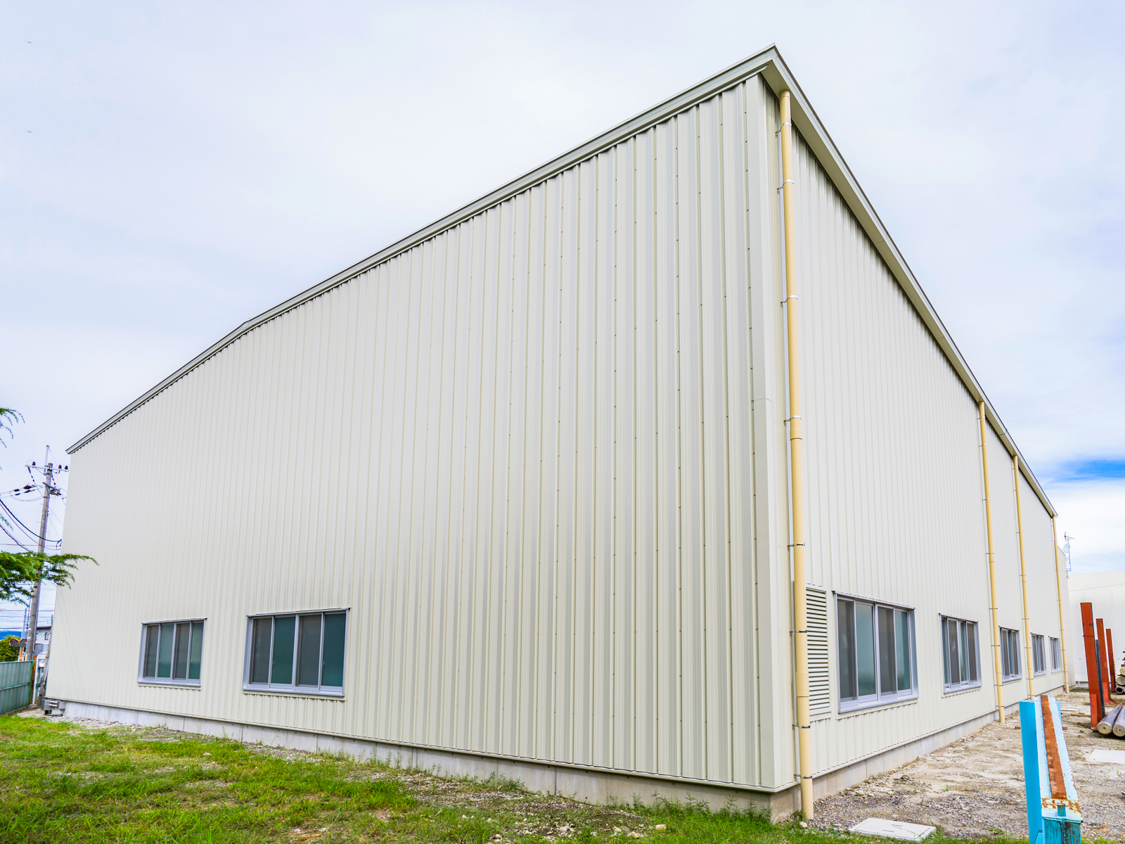Exterior-2.JPG