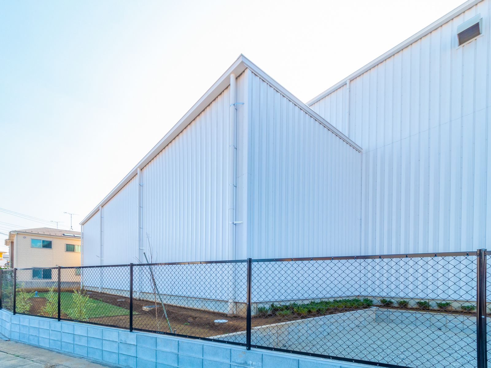 Exterior-3.JPG