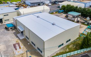 近畿電電輸送株式会社 八幡リサイクルセンタ リサイクルパネル保管庫