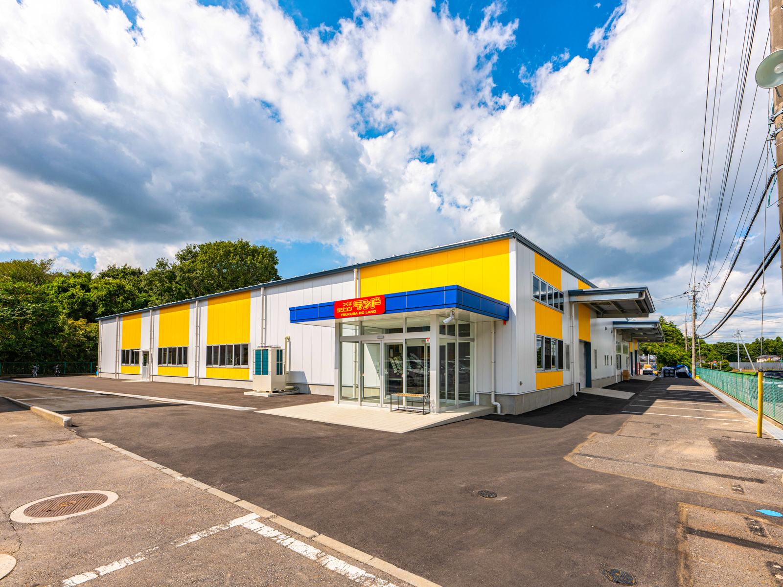 Exterior-1.JPG